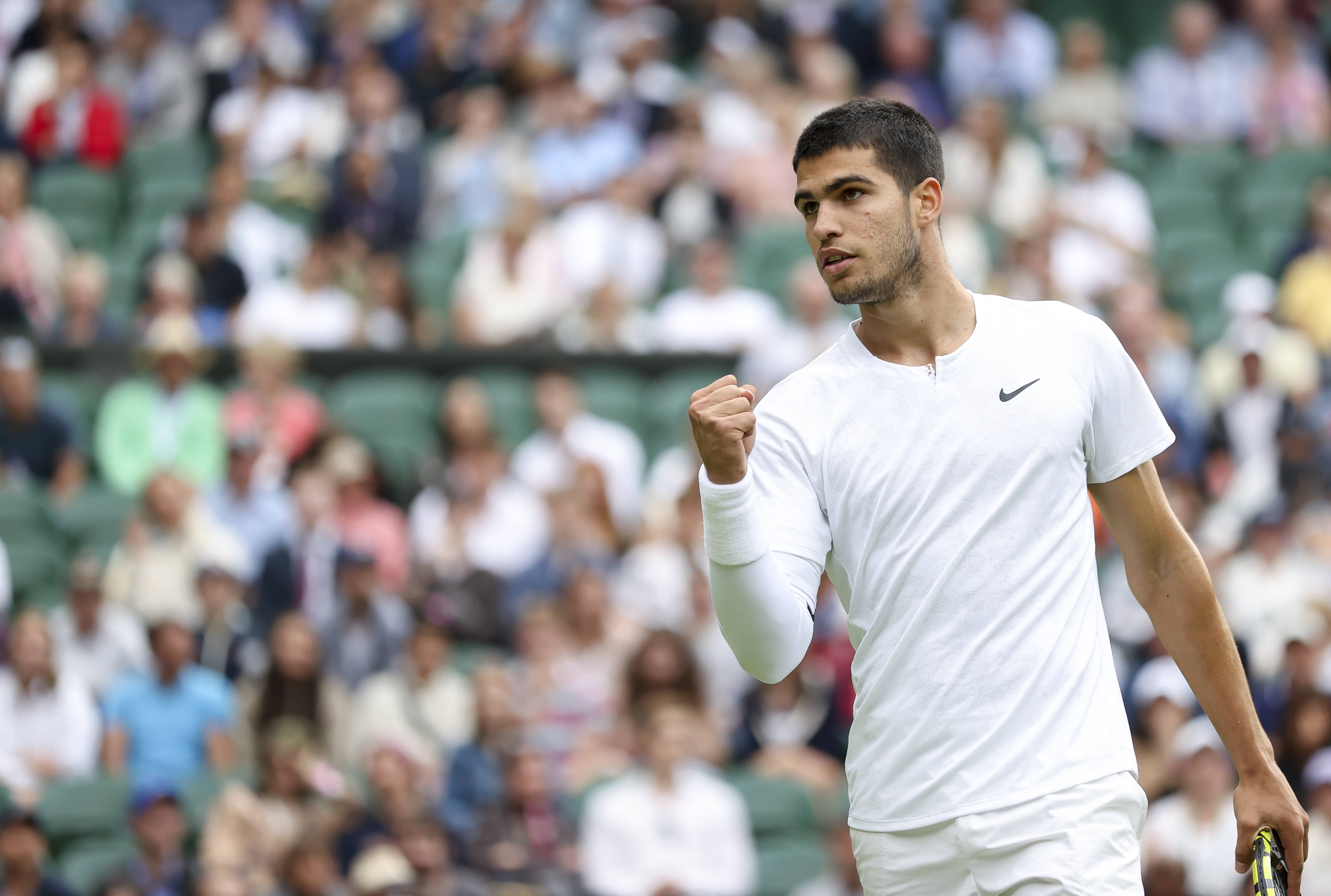 和防守的稳 和防守的稳