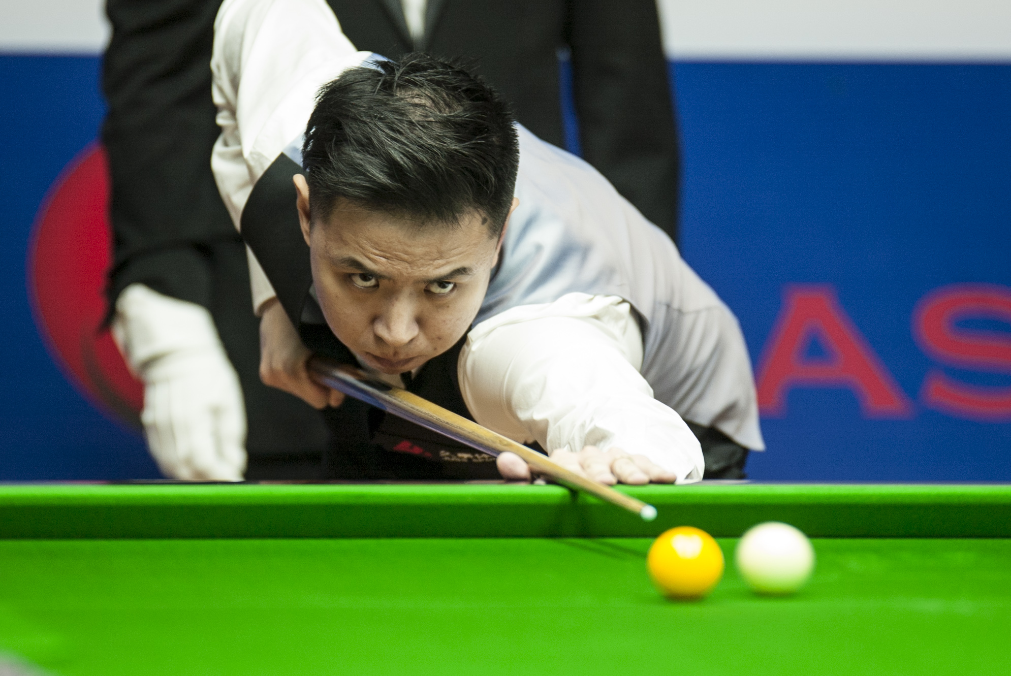 并在胶着时 并在胶着时